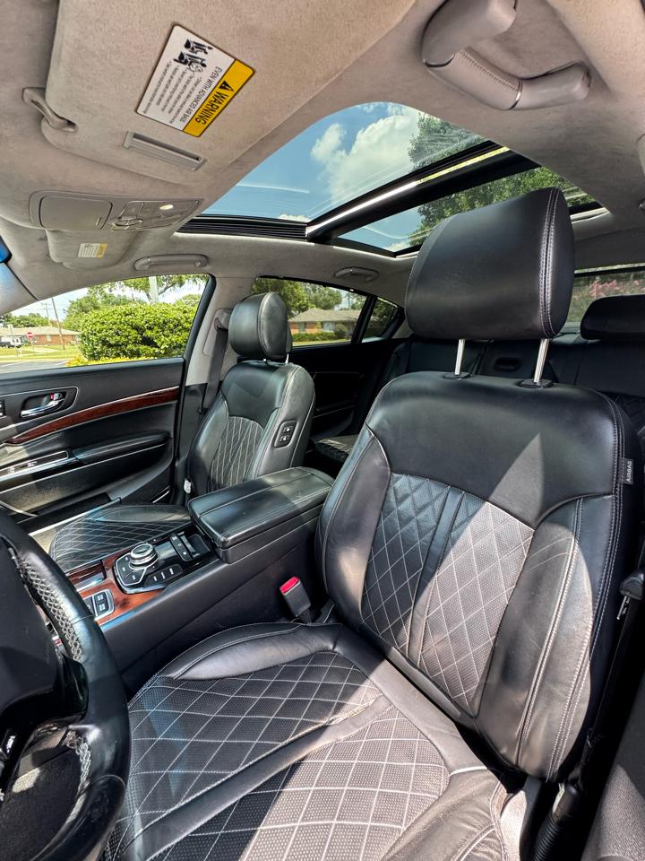 Kia K900 Luxury V8 2017