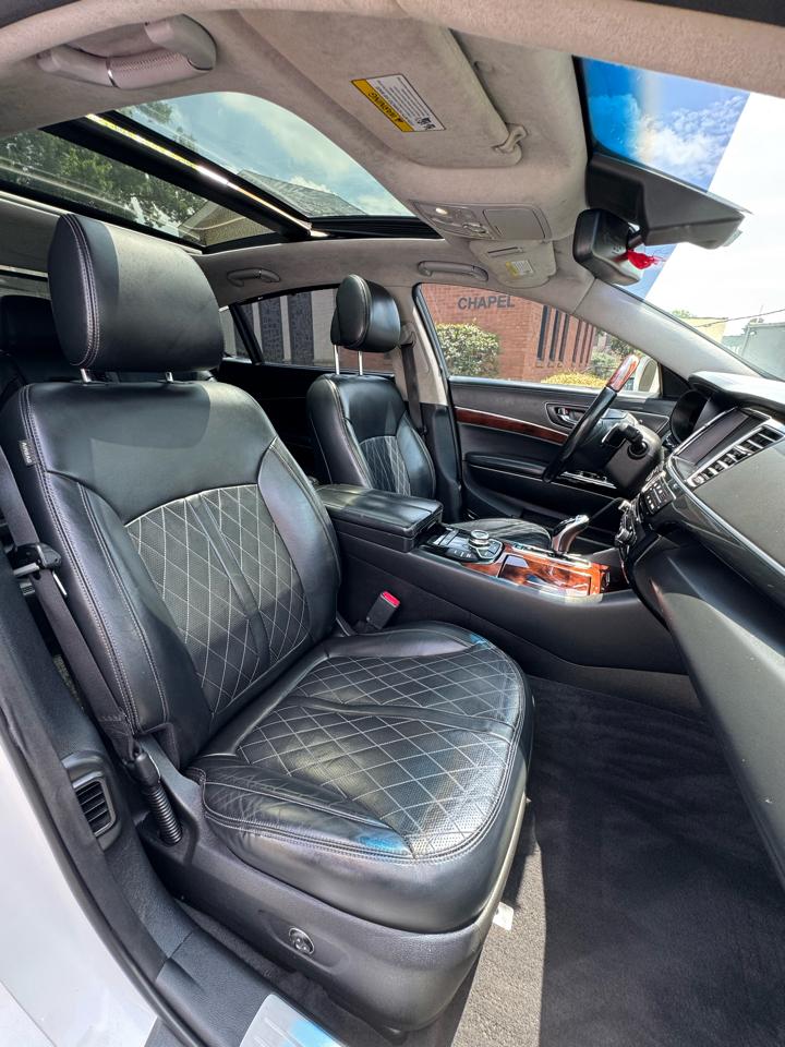 Kia K900 Luxury V8 2017