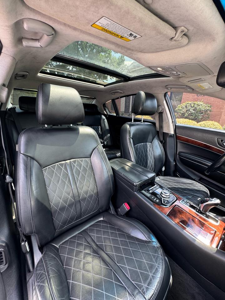 Kia K900 Luxury V8 2017