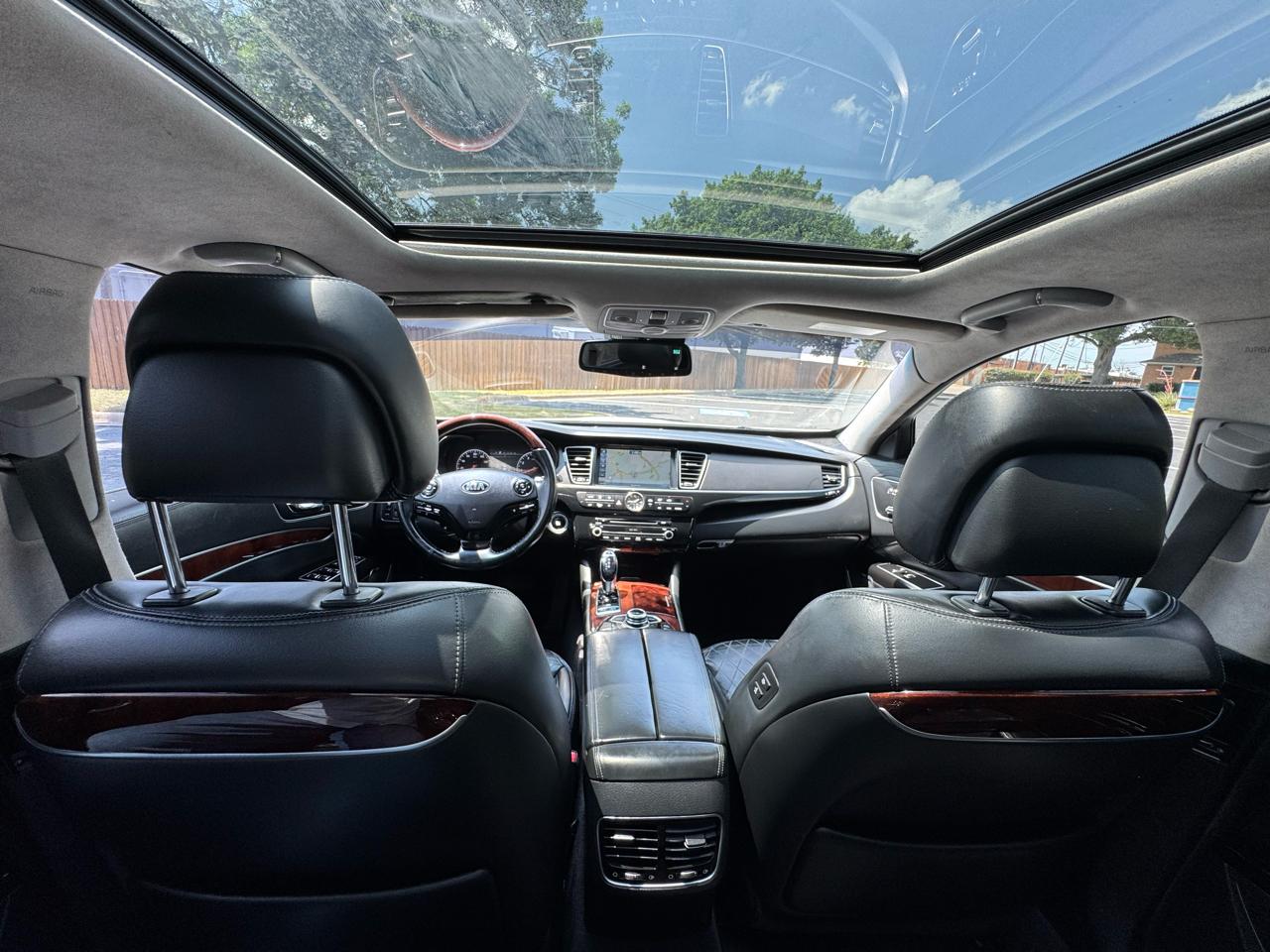 Kia K900 Luxury V8 2017