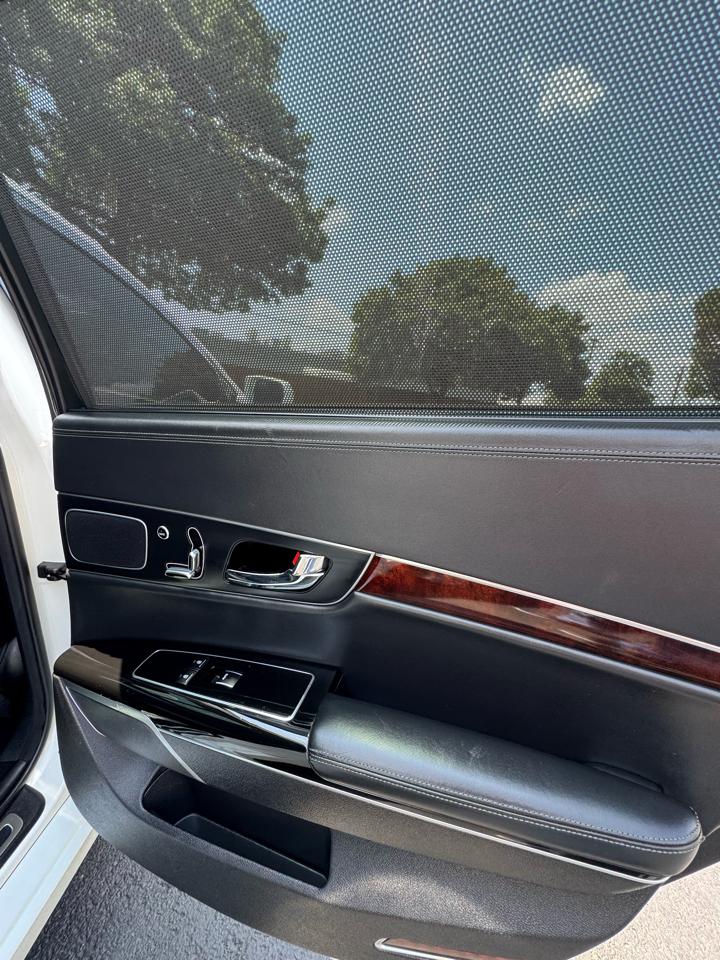 Kia K900 Luxury V8 2017