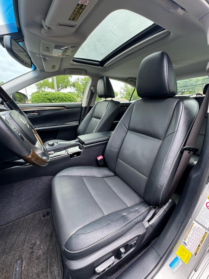 Lexus ES 350 Sedan 2015