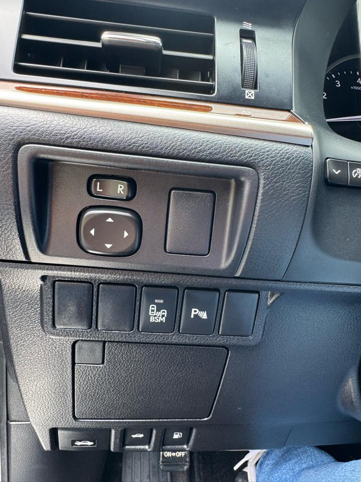 Lexus ES 350 Sedan 2015