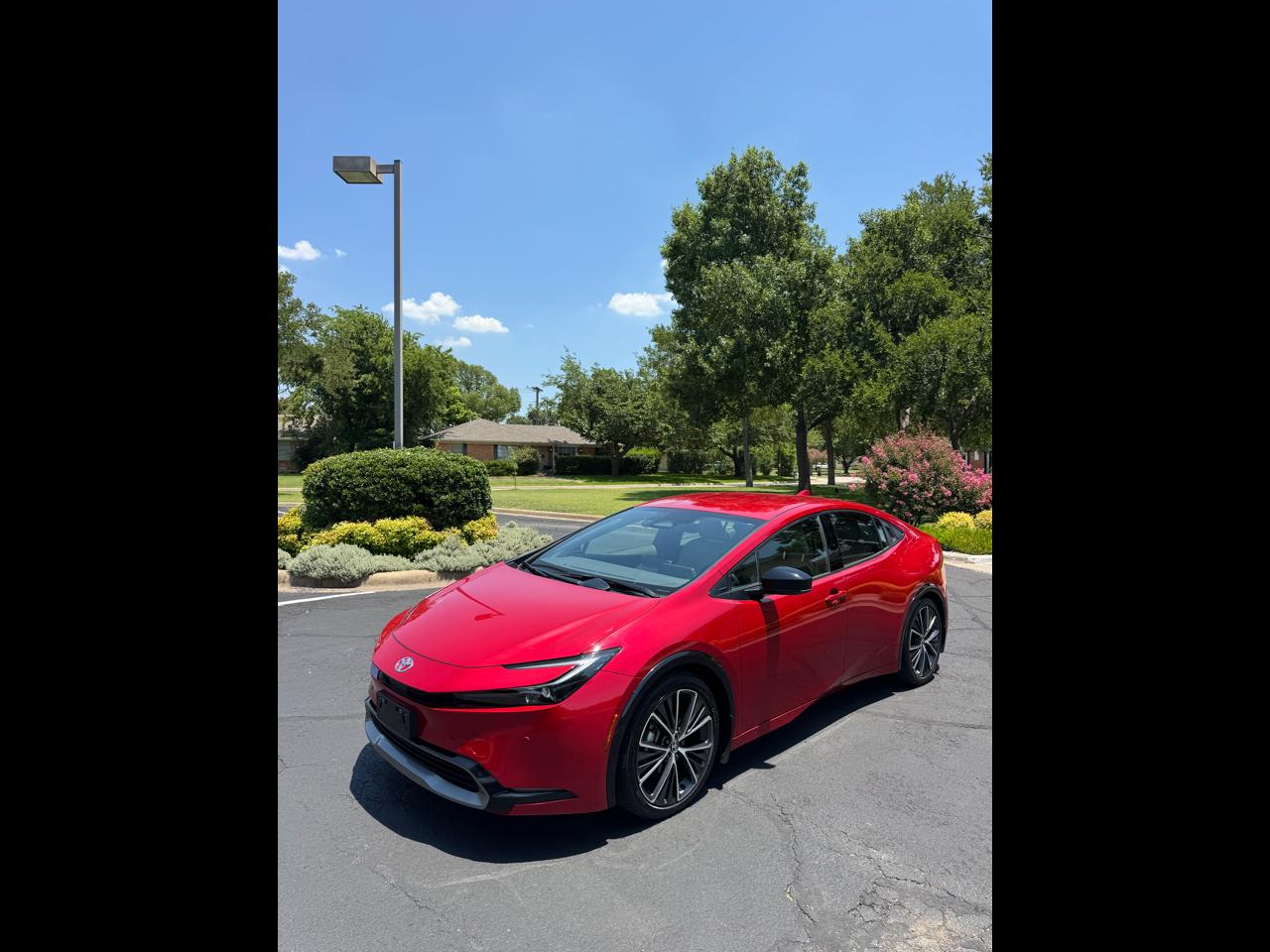 Toyota Prius XLE 2024