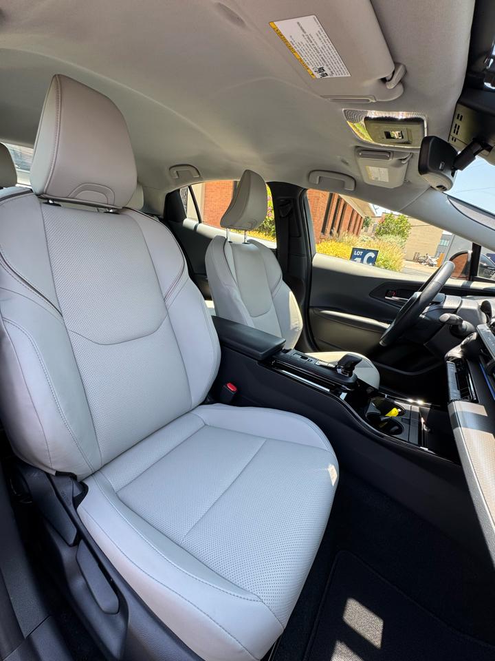 Toyota Prius XLE 2024