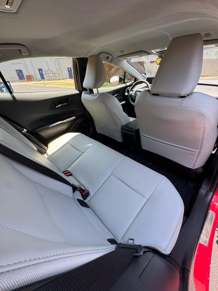Toyota Prius XLE 2024