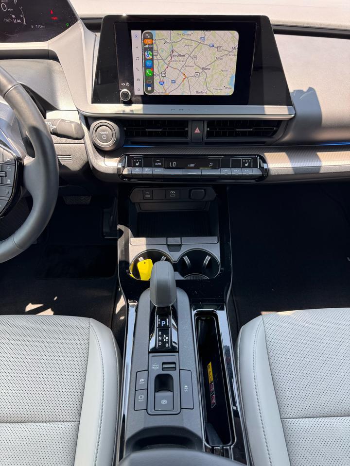 Toyota Prius XLE 2024