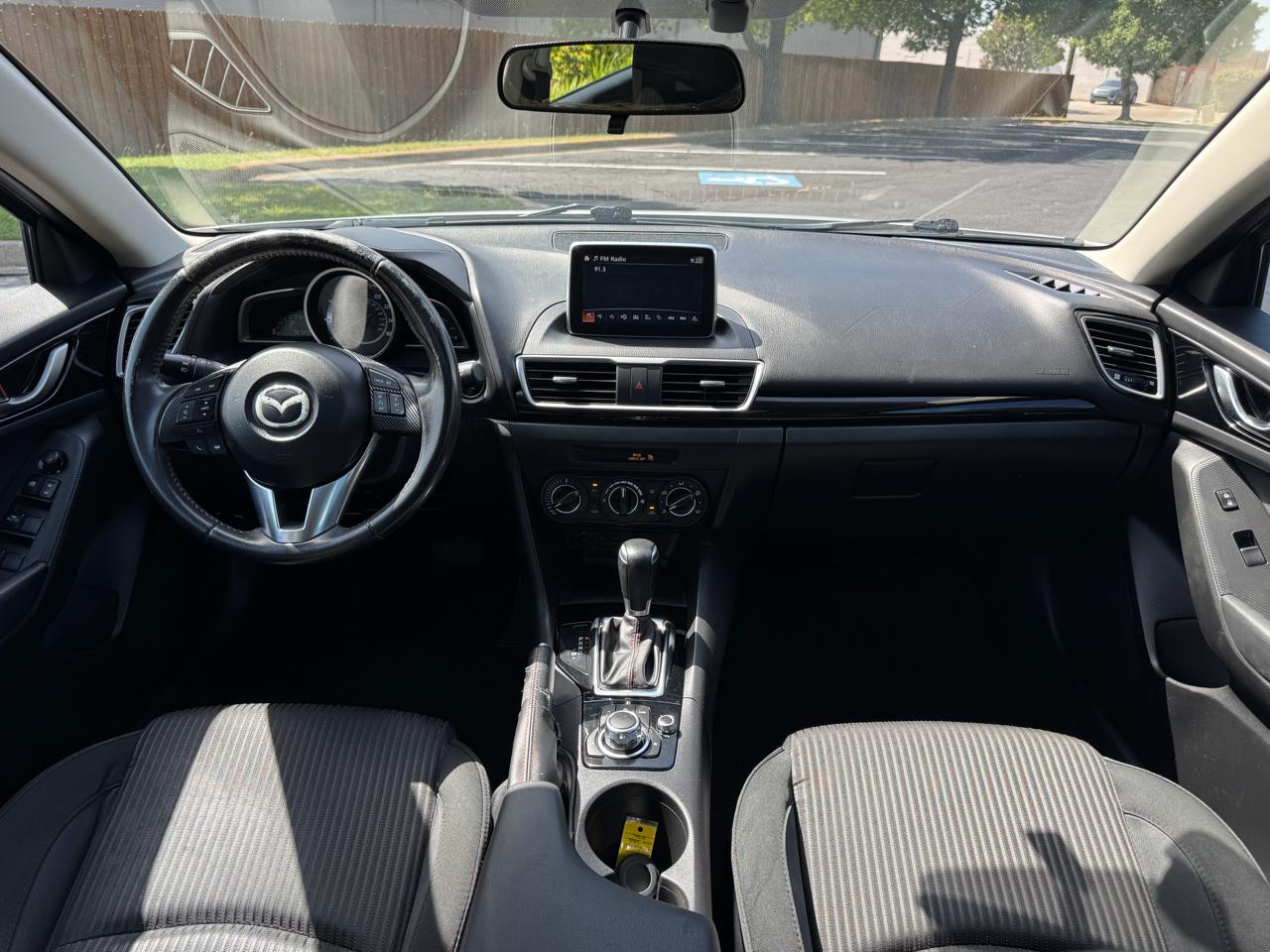 Mazda MAZDA3 i Touring AT 5-Door 2016