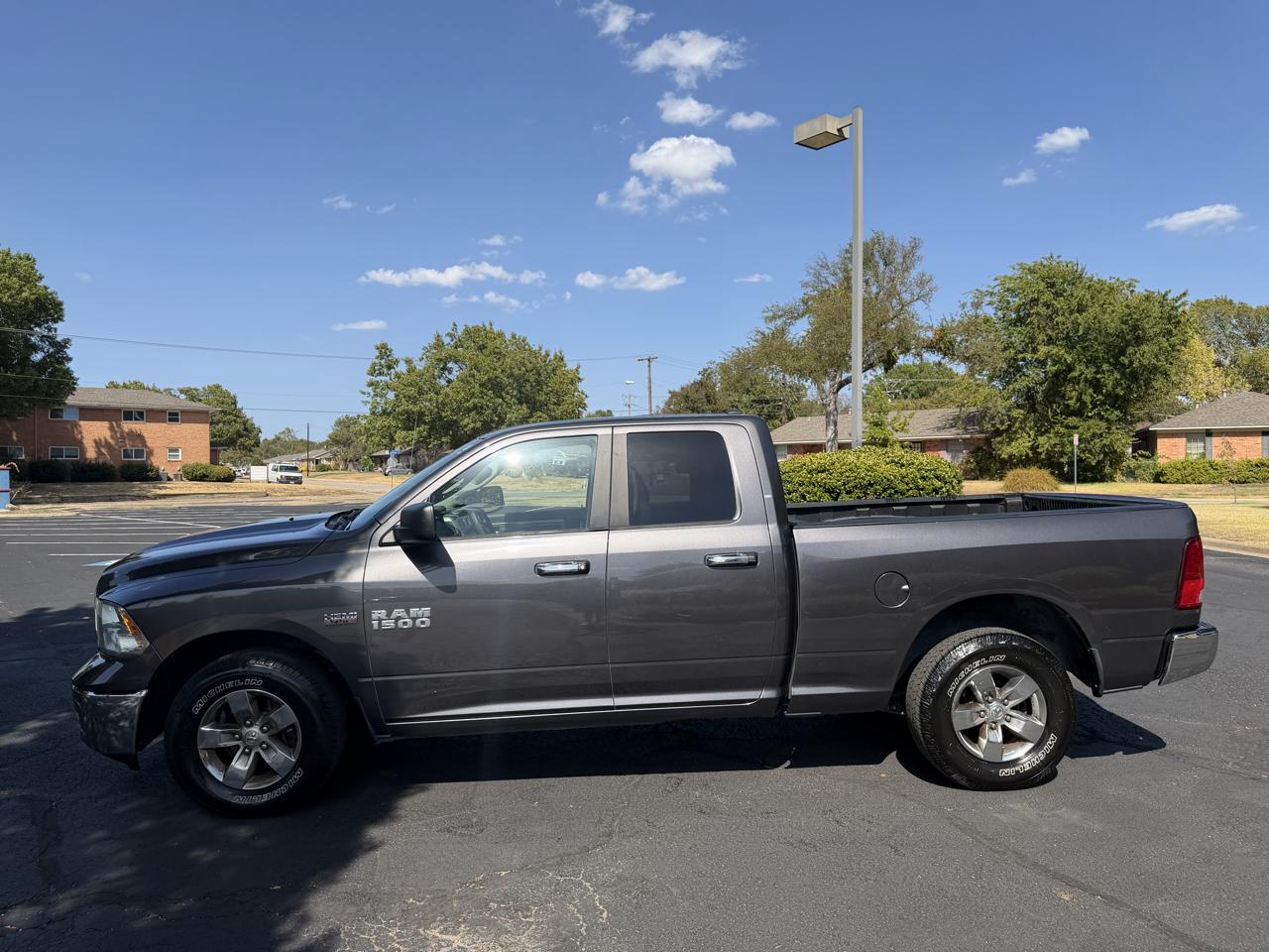 RAM 1500 SLT Quad Cab 2017