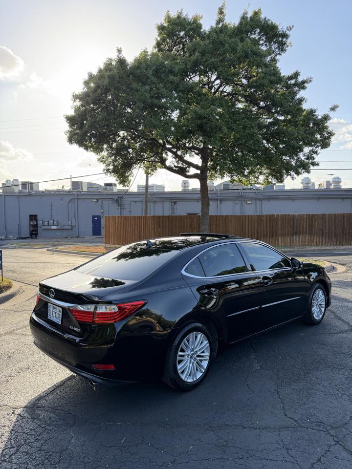 Lexus ES 350 Sedan 2014