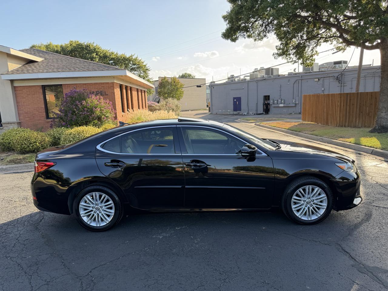 Lexus ES 350 Sedan 2014