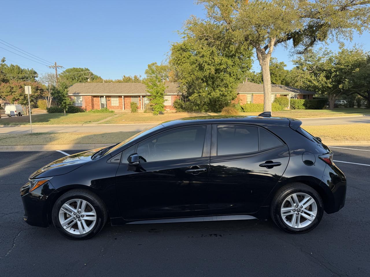 Toyota Corolla XLE CVT 2019
