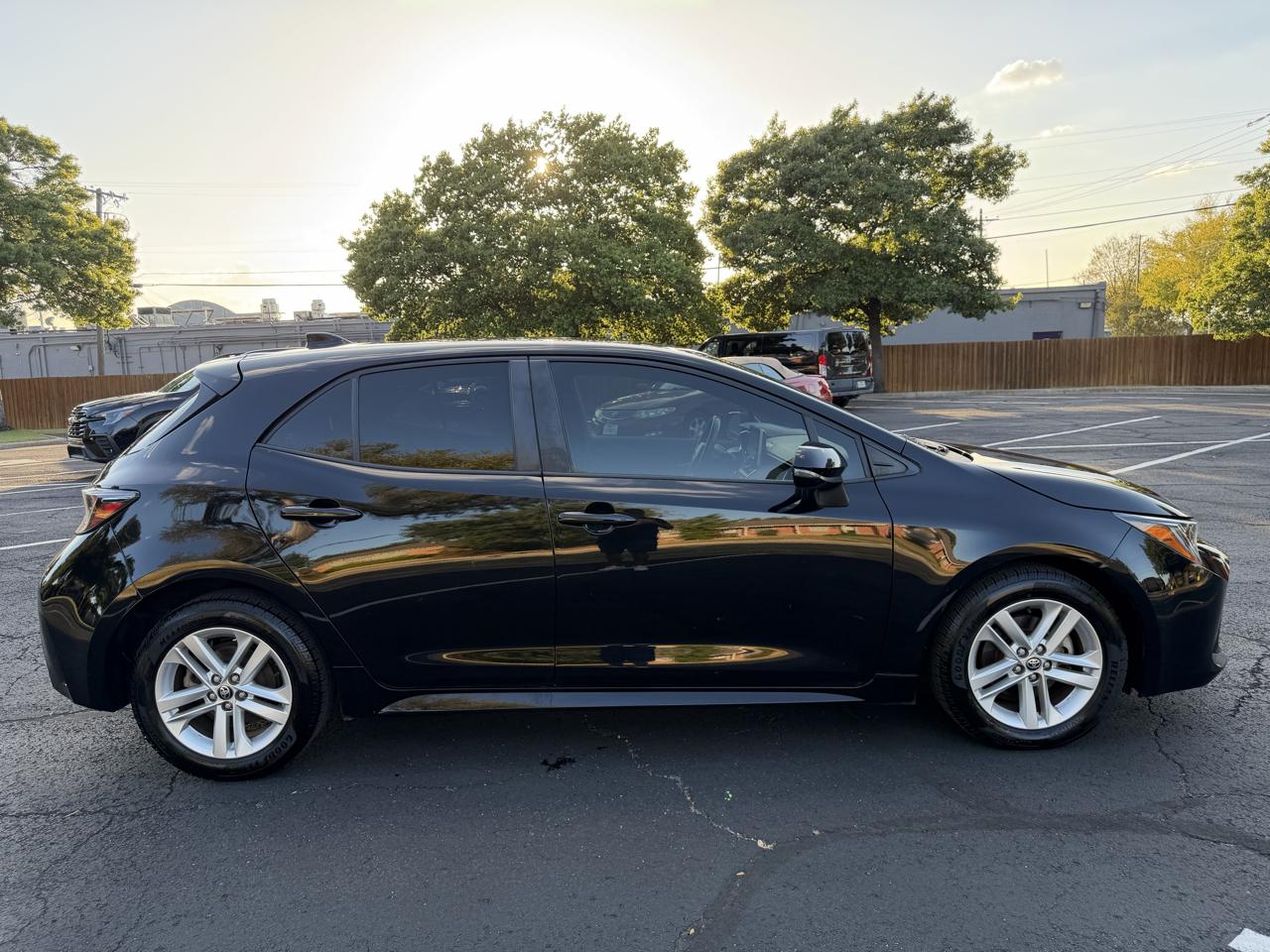Toyota Corolla XLE CVT 2019