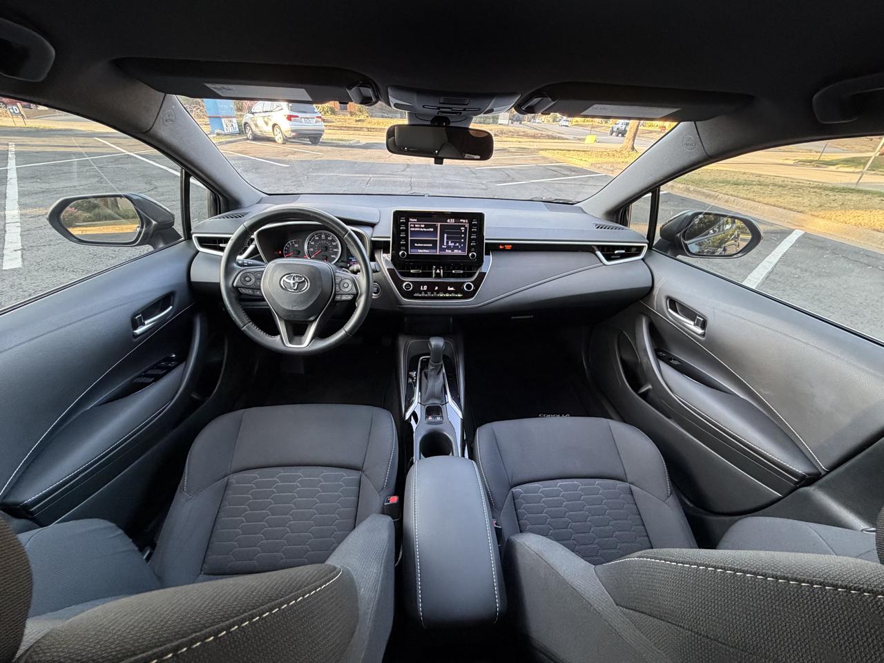 Toyota Corolla XLE CVT 2019