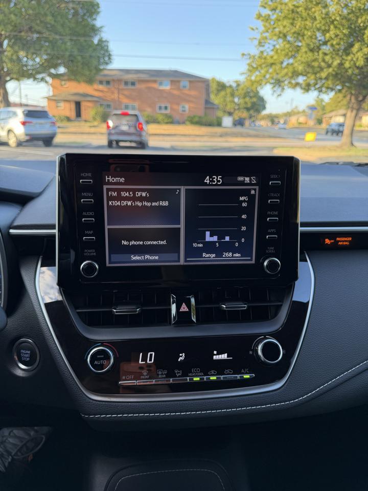 Toyota Corolla XLE CVT 2019