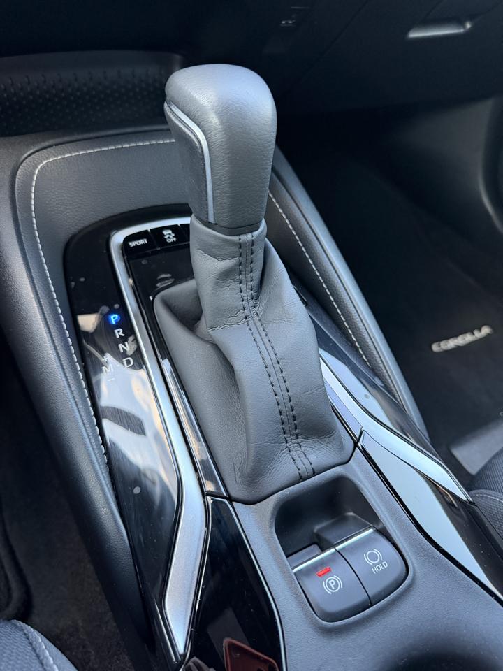Toyota Corolla XLE CVT 2019