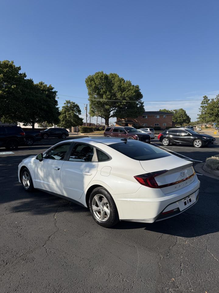 Hyundai Sonata SE 2022