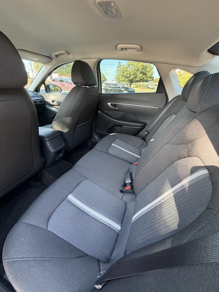 Hyundai Sonata SE 2022