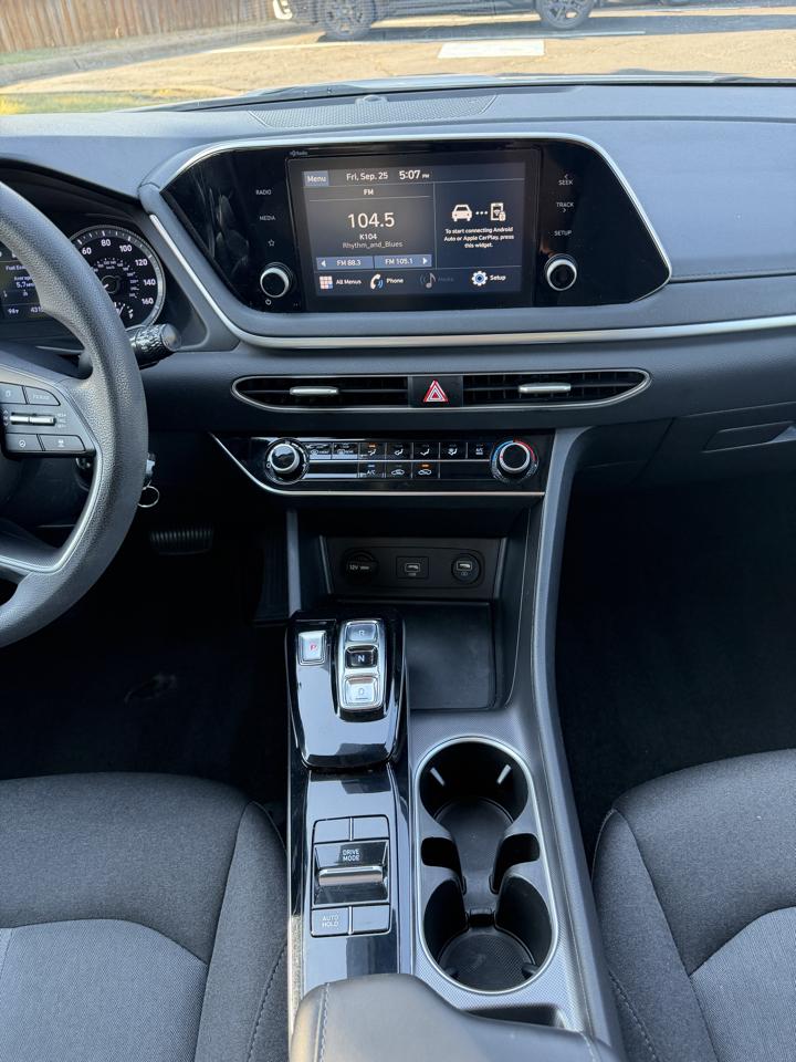 Hyundai Sonata SE 2022