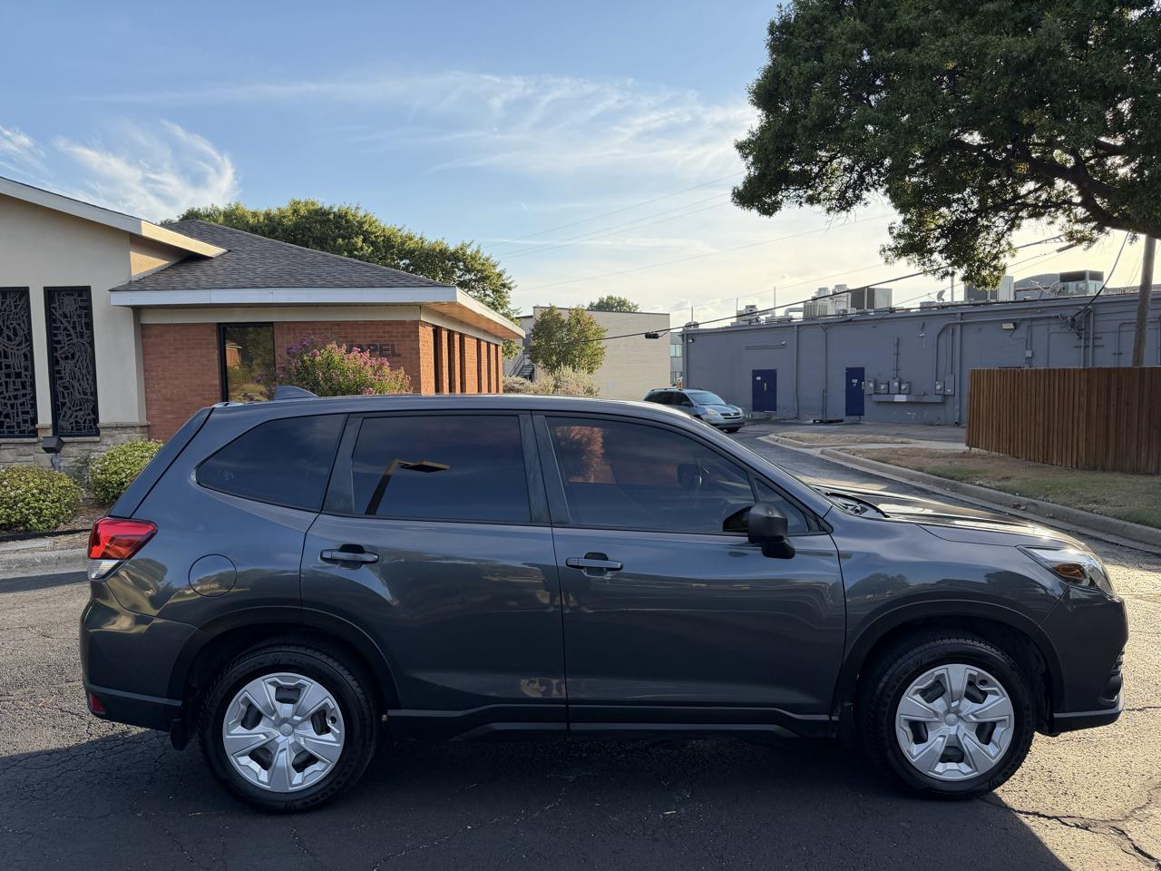 Subaru Forester Base 2023