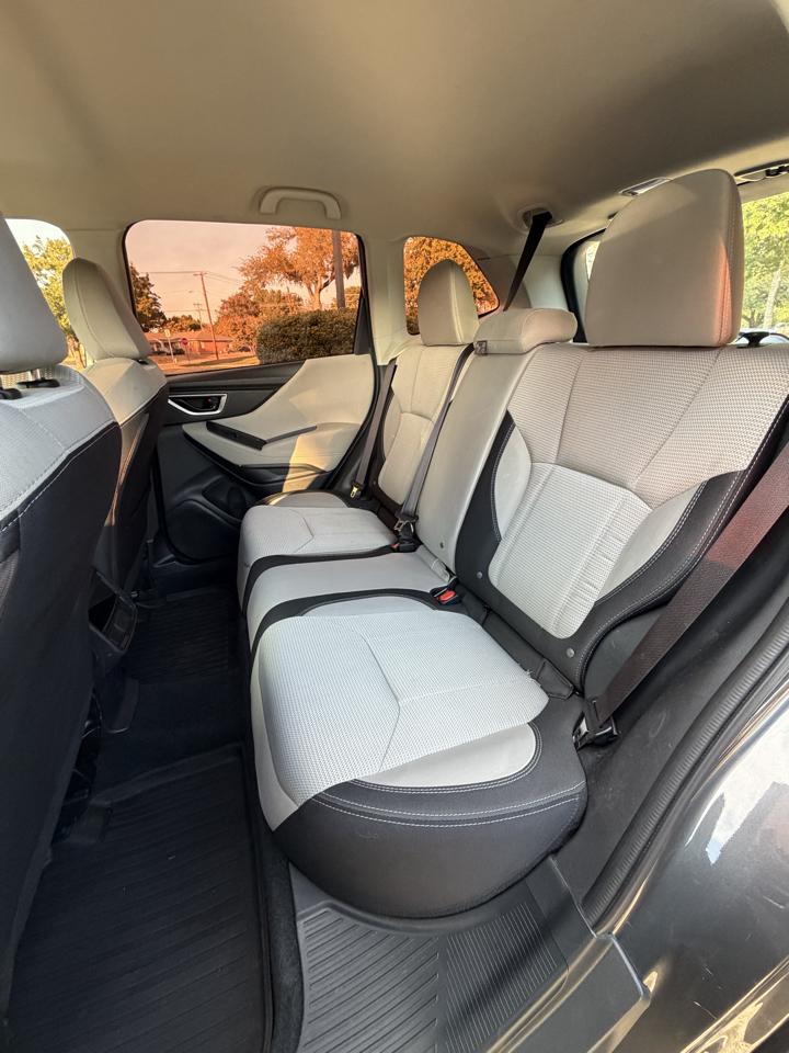 Subaru Forester Base 2023