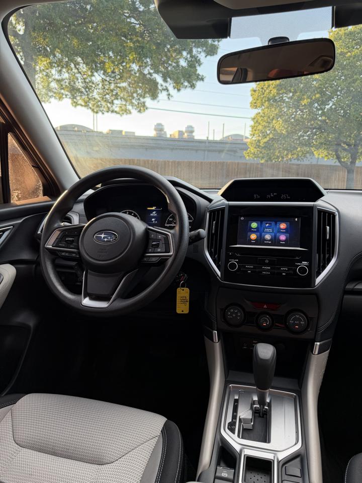 Subaru Forester Base 2023