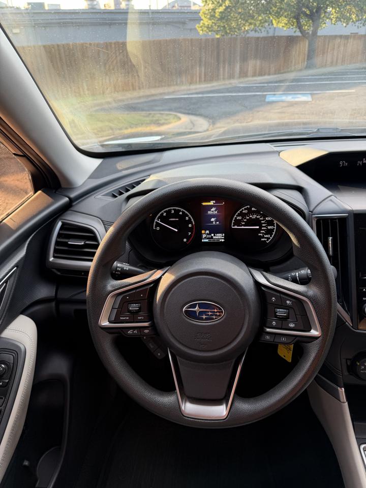 Subaru Forester Base 2023