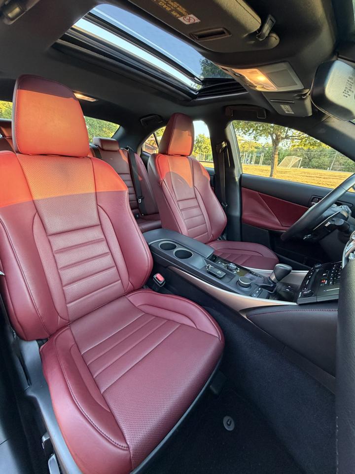 Lexus IS 350 RWD 2014