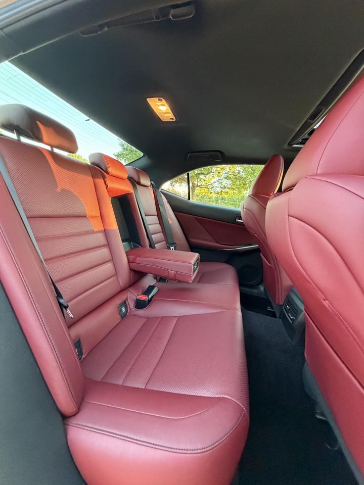 Lexus IS 350 RWD 2014