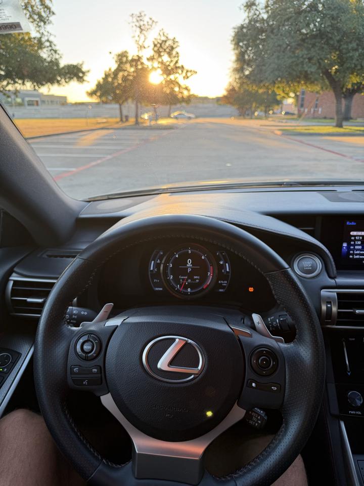 Lexus IS 350 RWD 2014