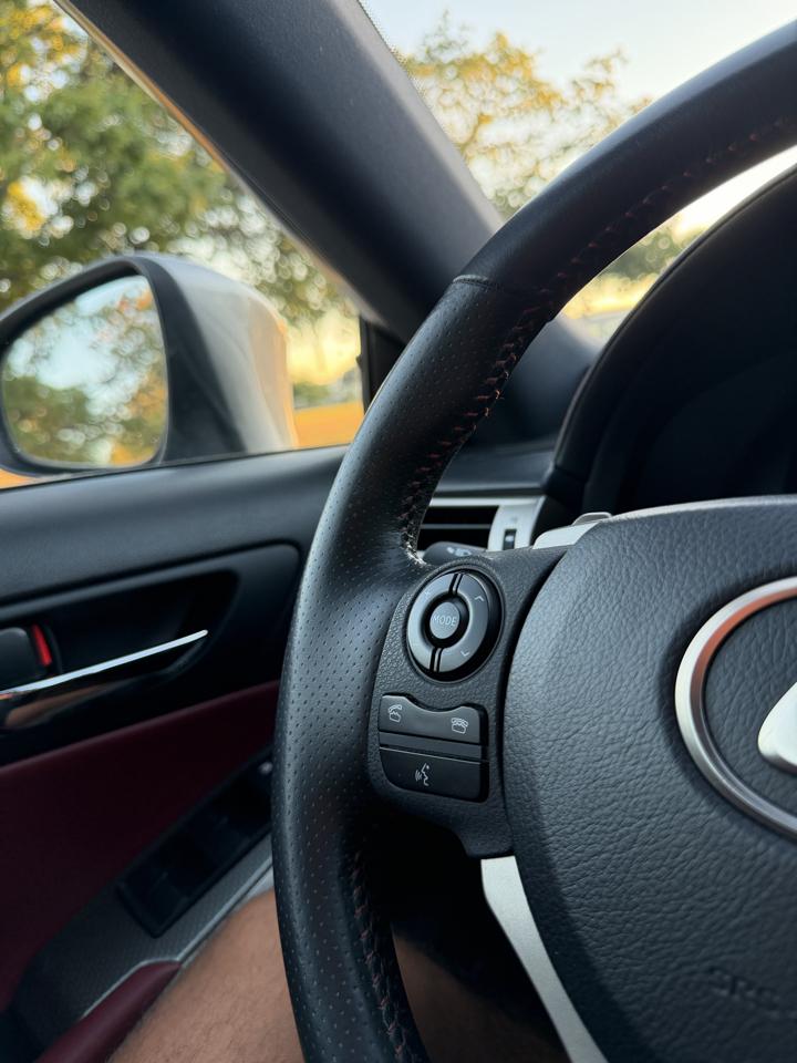 Lexus IS 350 RWD 2014