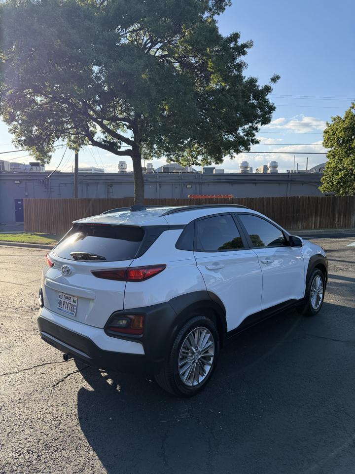 Hyundai Kona SEL 2021