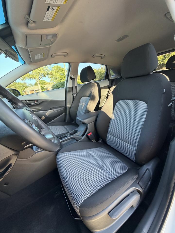 Hyundai Kona SEL 2021