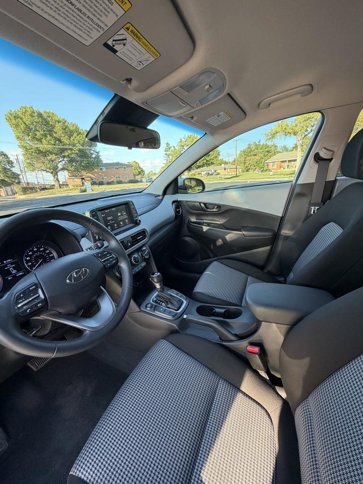 Hyundai Kona SEL 2021