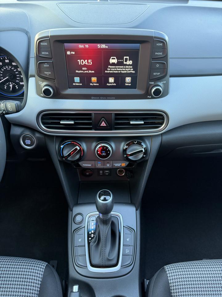 Hyundai Kona SEL 2021