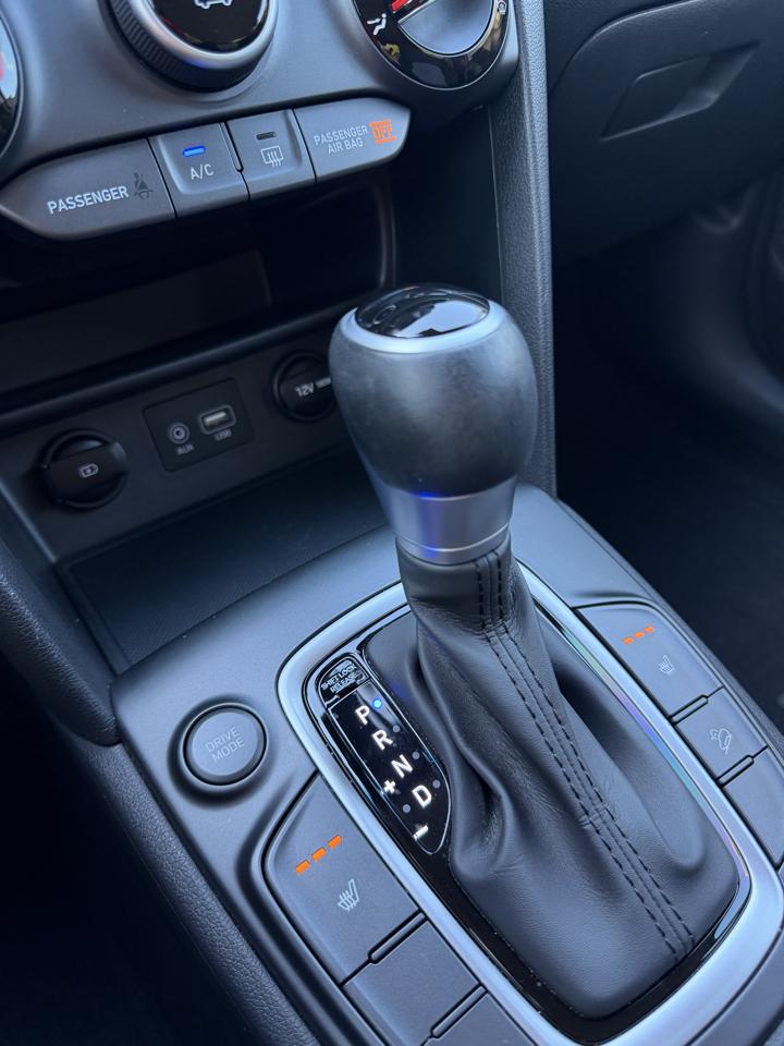 Hyundai Kona SEL 2021