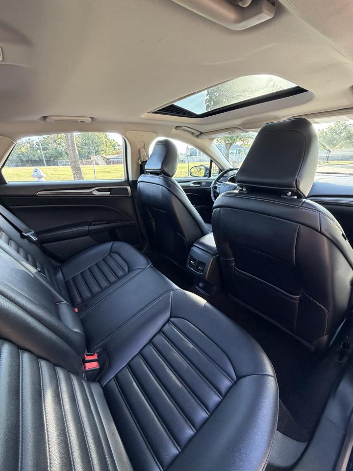 Ford Fusion SEL 2020