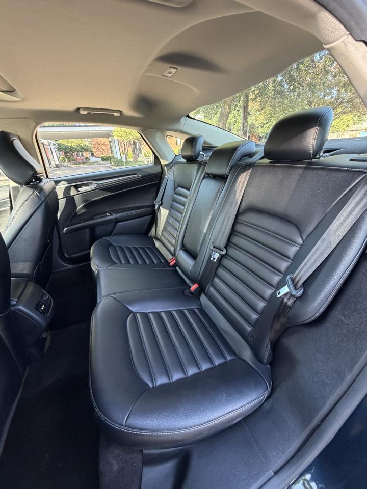 Ford Fusion SEL 2020