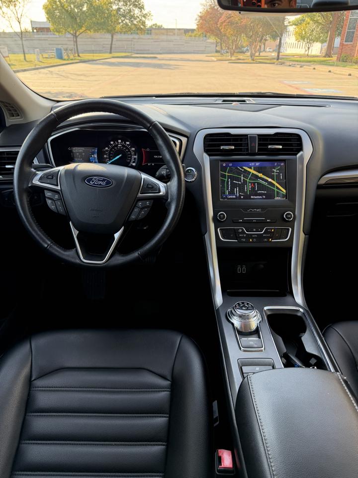 Ford Fusion SEL 2020