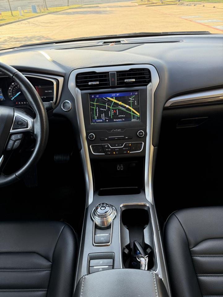 Ford Fusion SEL 2020