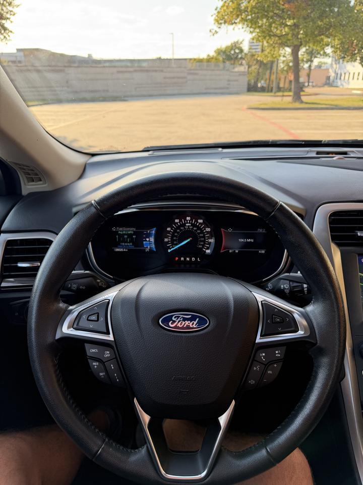 Ford Fusion SEL 2020