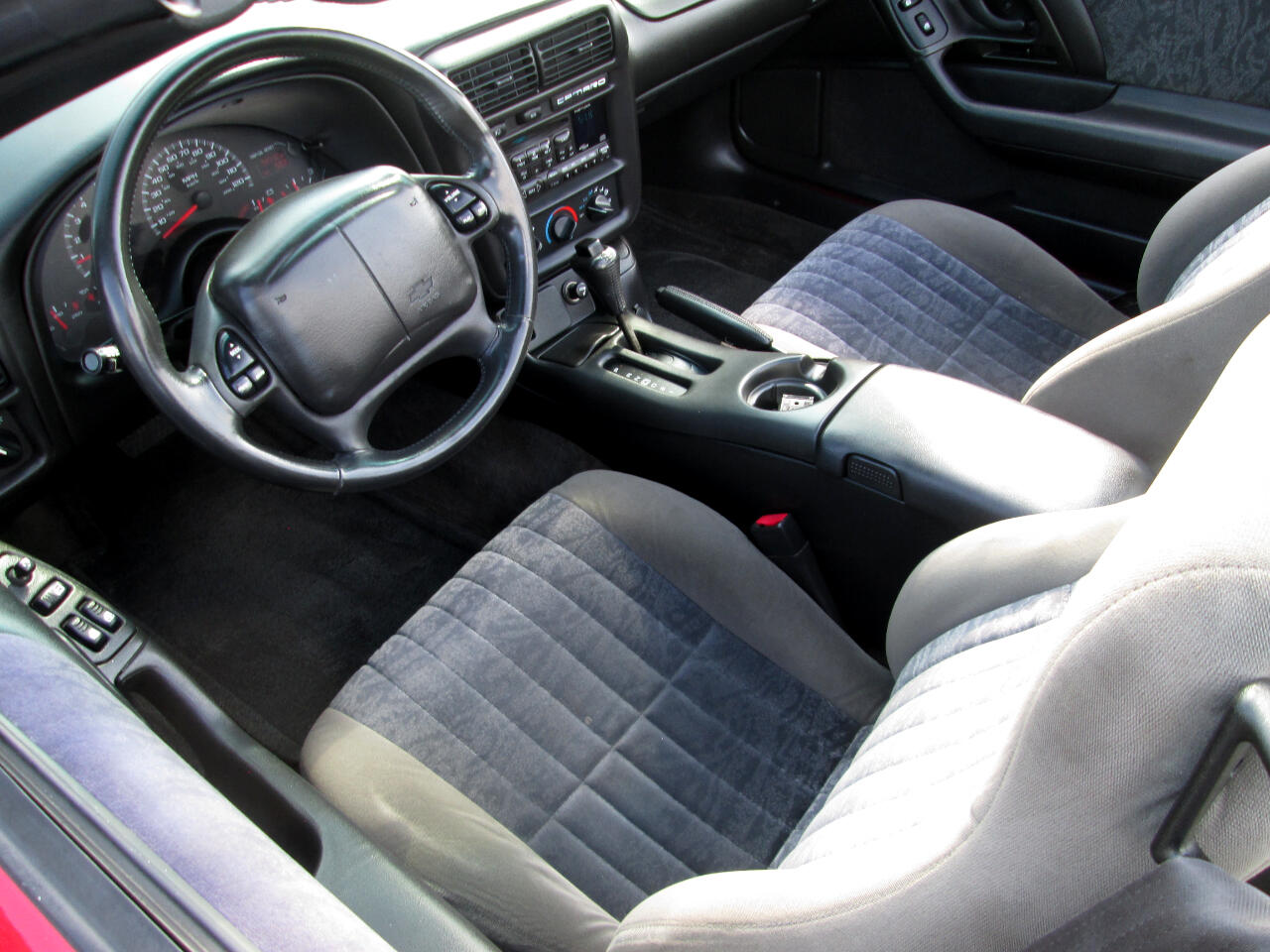 2001 Chevrolet Camaro Sport photo 3