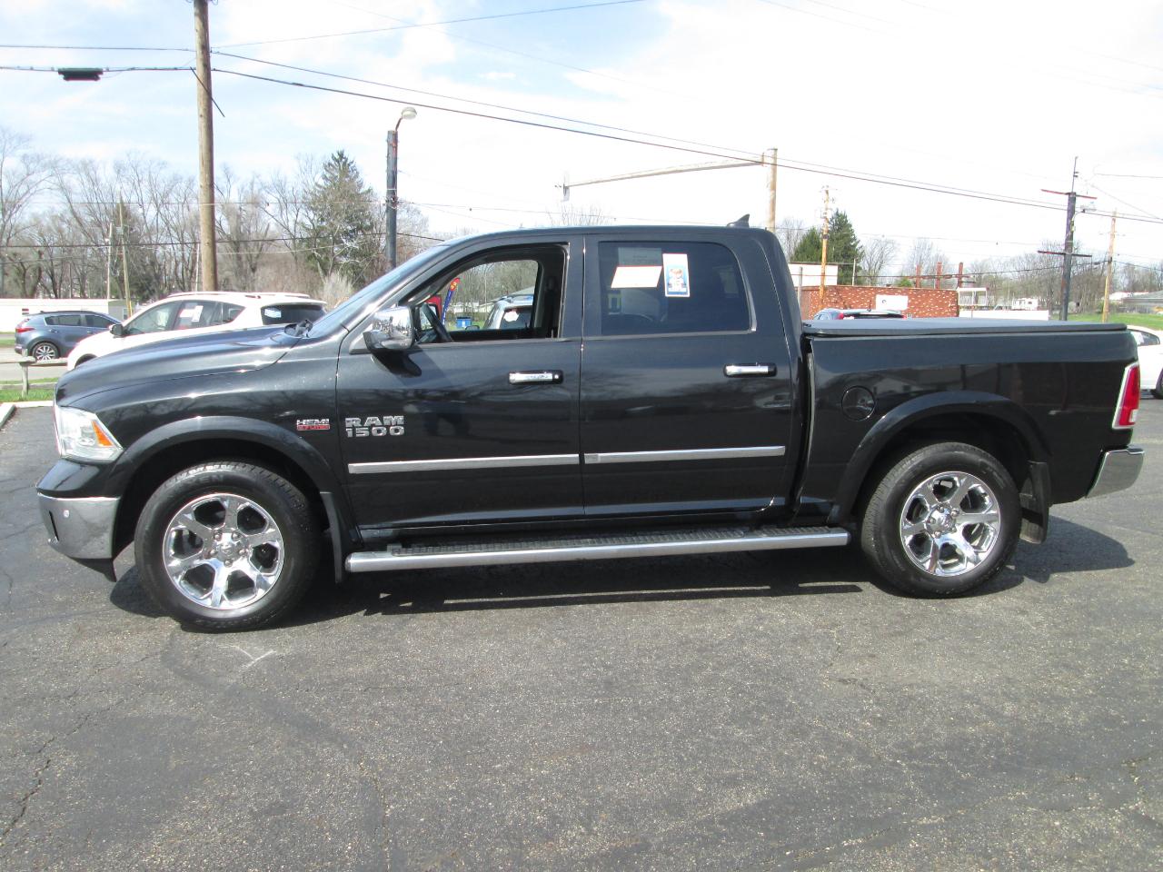 RAM 1500 Laramie Crew Cab SWB 4WD 2018