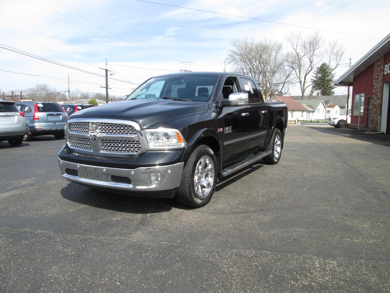 RAM 1500 Laramie Crew Cab SWB 4WD 2018