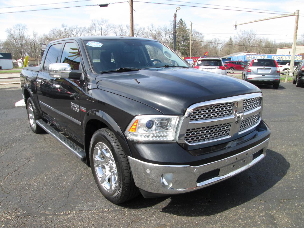 RAM 1500 Laramie Crew Cab SWB 4WD 2018