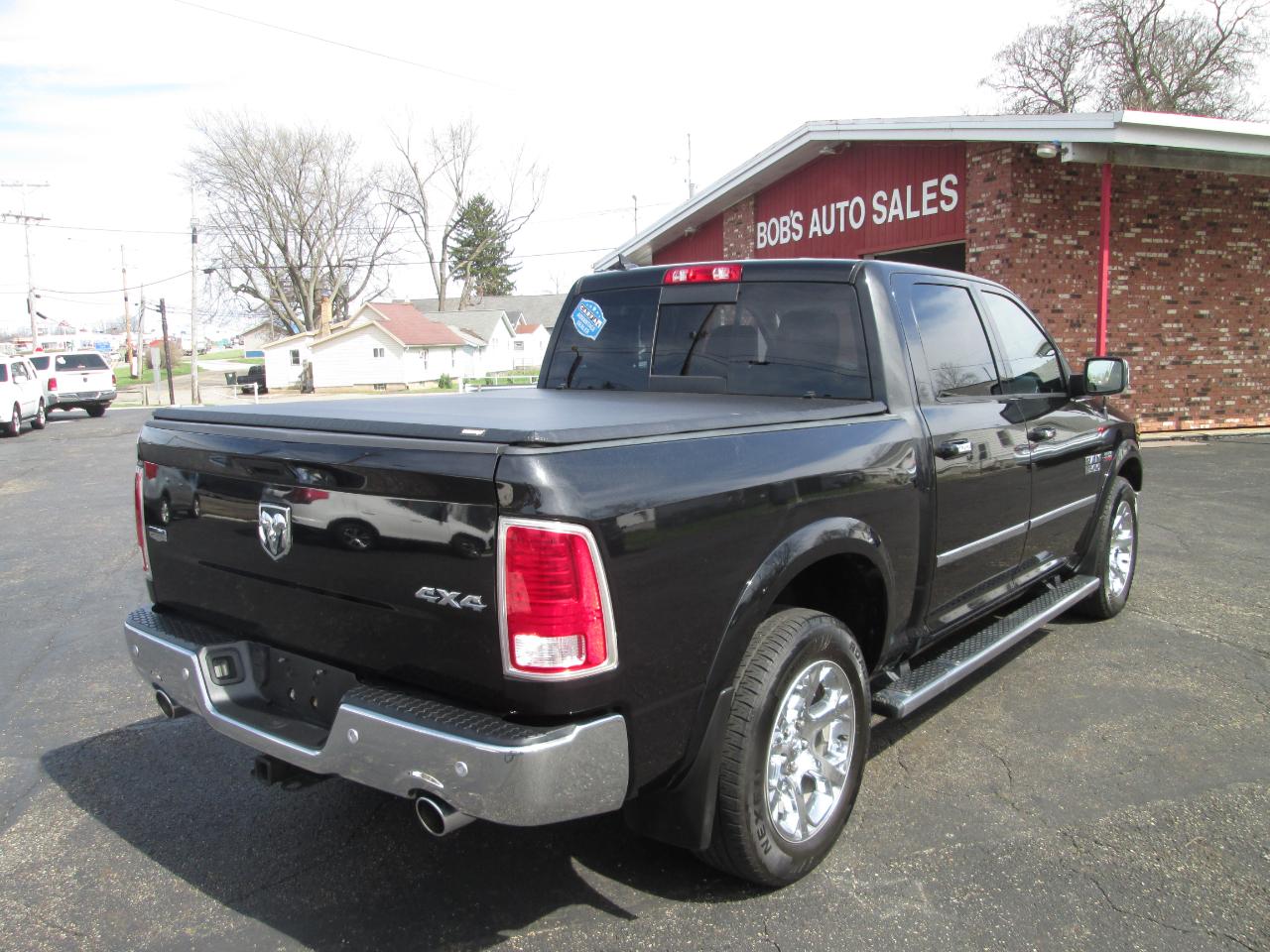 RAM 1500 Laramie Crew Cab SWB 4WD 2018