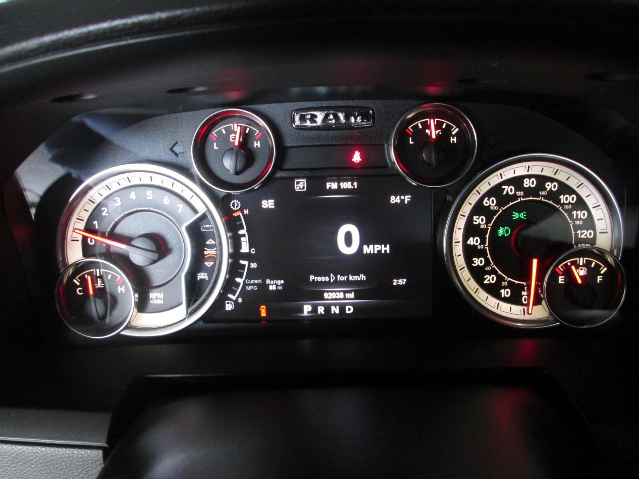 RAM 1500 Laramie Crew Cab SWB 4WD 2018