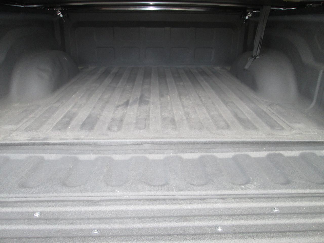 RAM 1500 Laramie Crew Cab SWB 4WD 2018