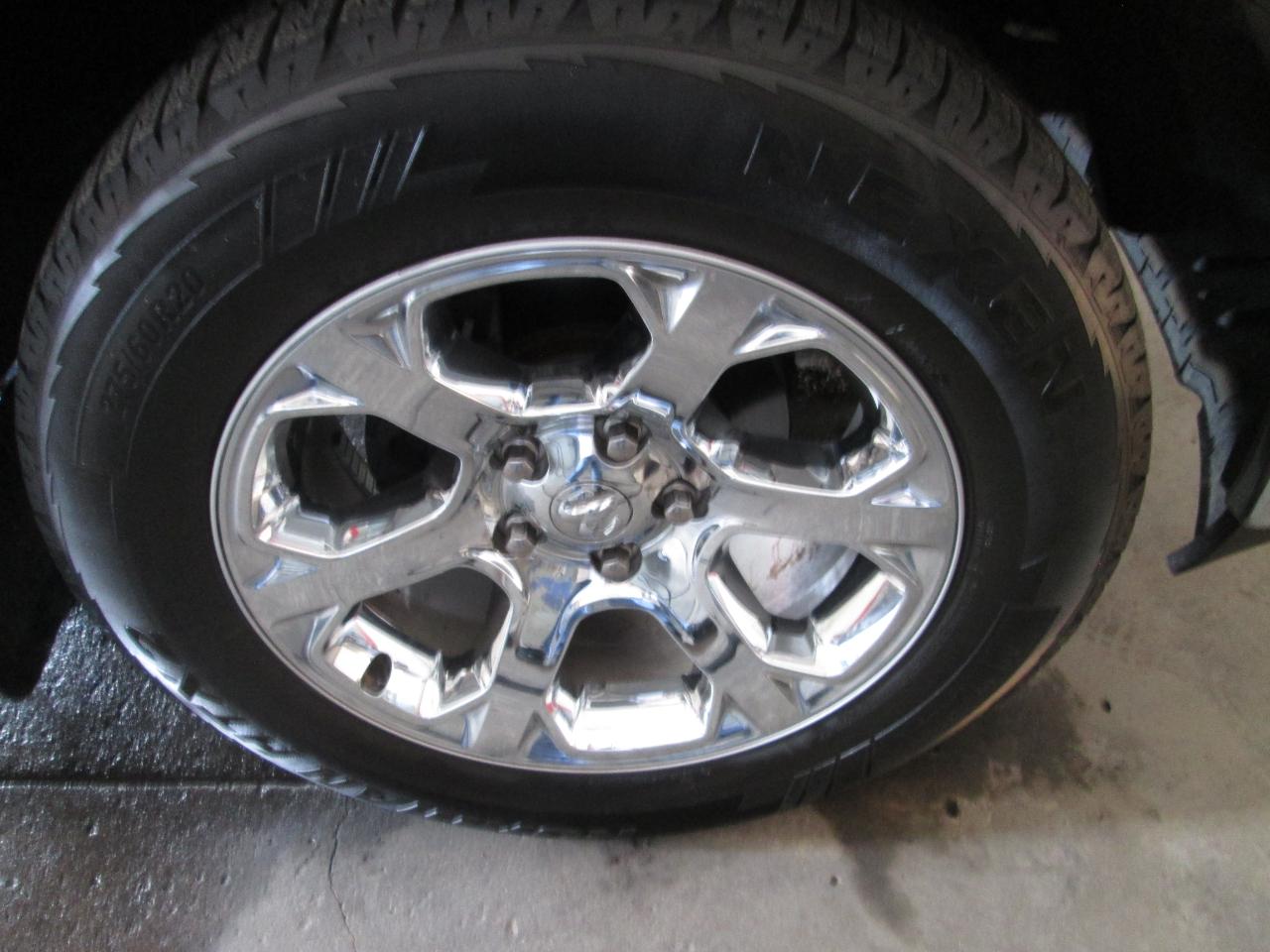 RAM 1500 Laramie Crew Cab SWB 4WD 2018