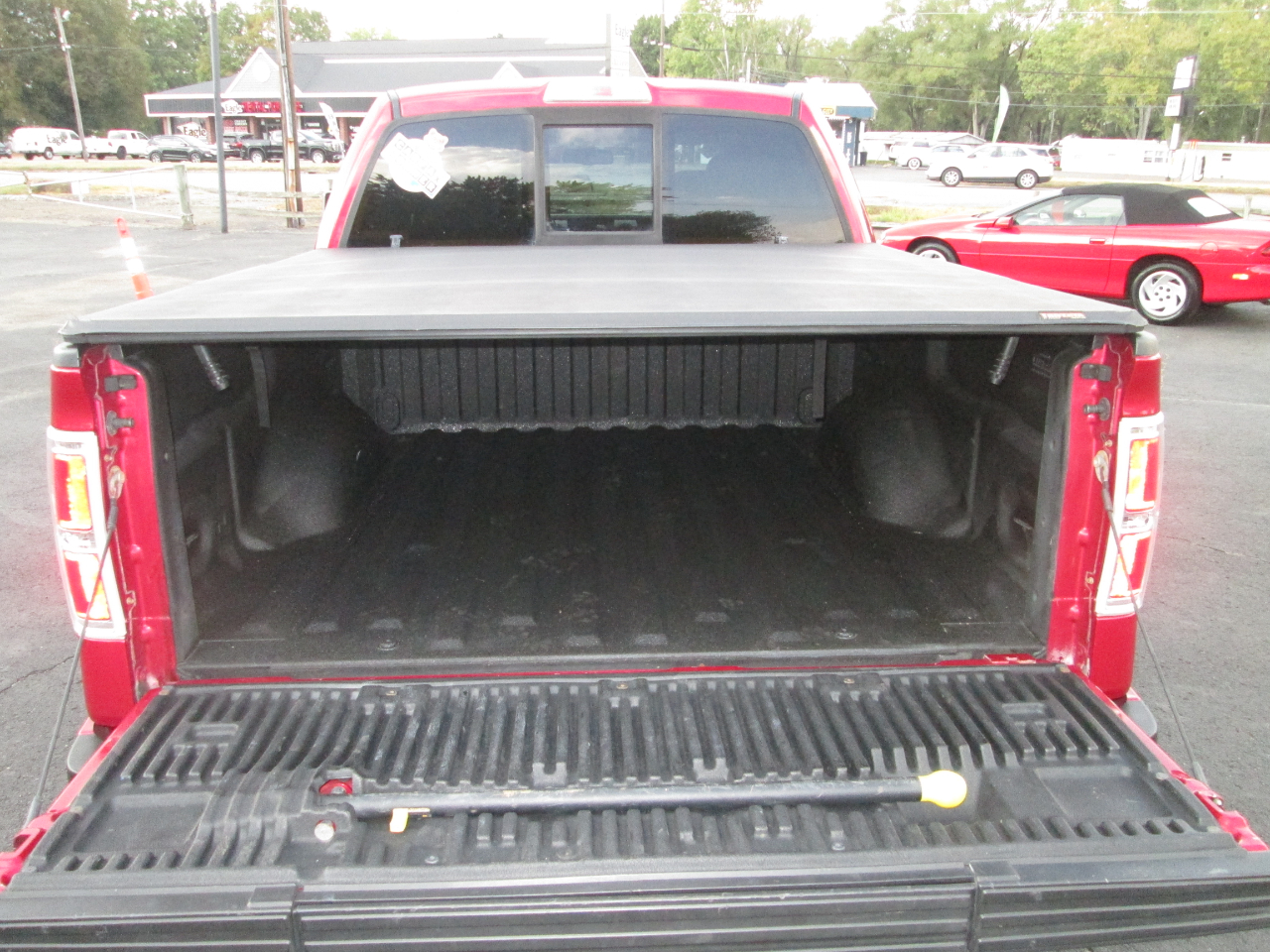 2010 Ford F-150 Lariat photo 27